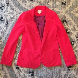 RED BLAZER